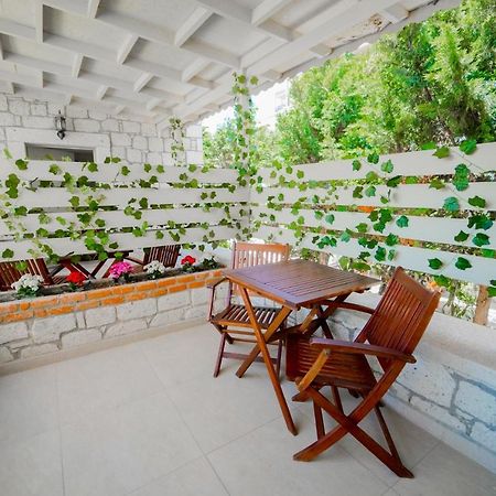 Alacati Marina Palace Exterior foto